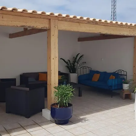 Casa de hóspedes White *