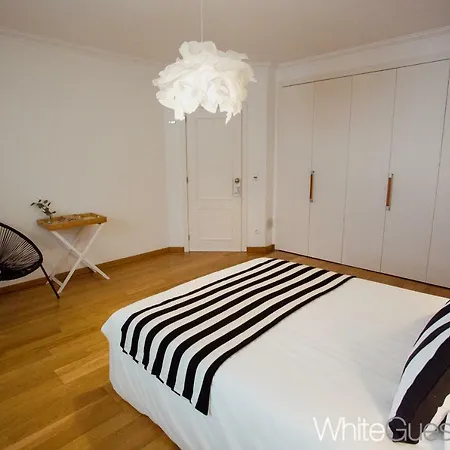 White Guest house Peniche