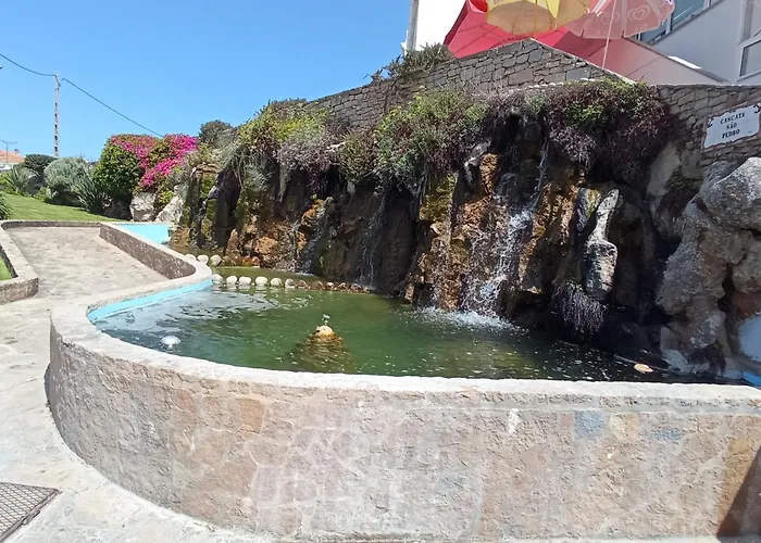 White Gasthof Peniche